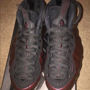 10.5 night maroon foamposites